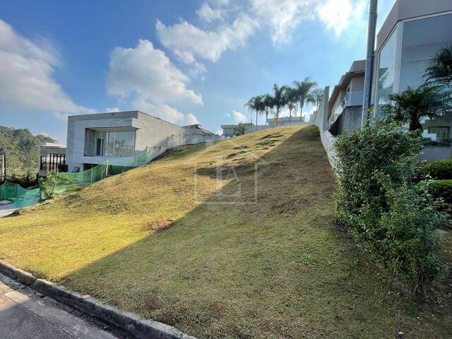 #LA1693 - Terreno em condomínio para Venda em Santana de Parnaíba - SP