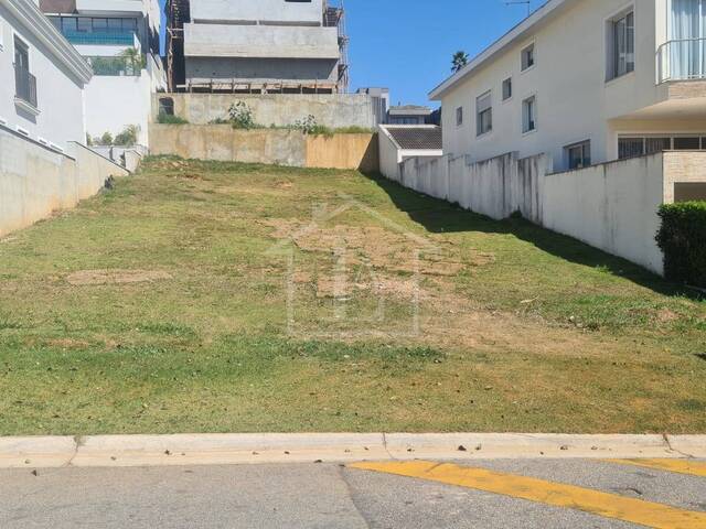 #LA1703 - Terreno em condomínio para Venda em Santana de Parnaíba - SP